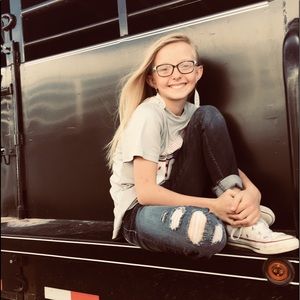 Meet your Posher, Emma